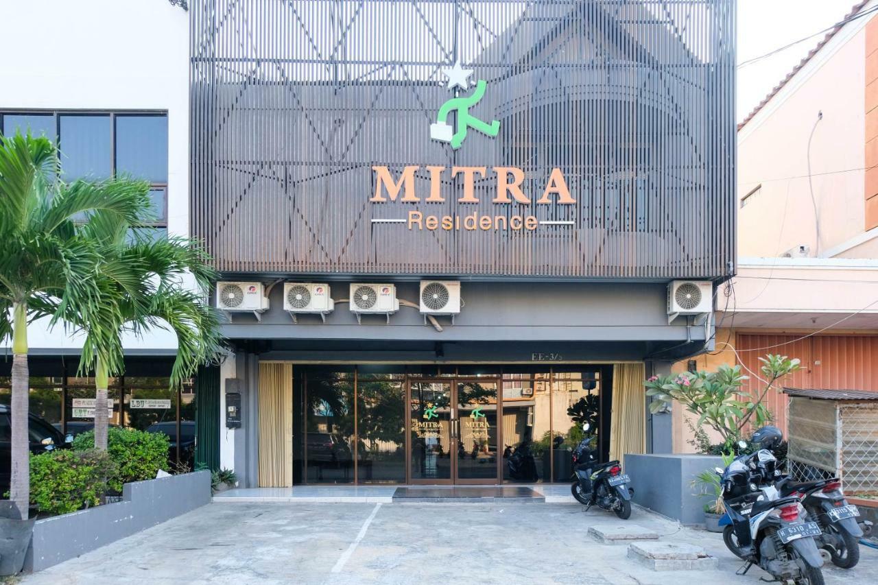 Reddoorz Near Ahmad Yani Airport 3 Hotel Semarang Exterior foto